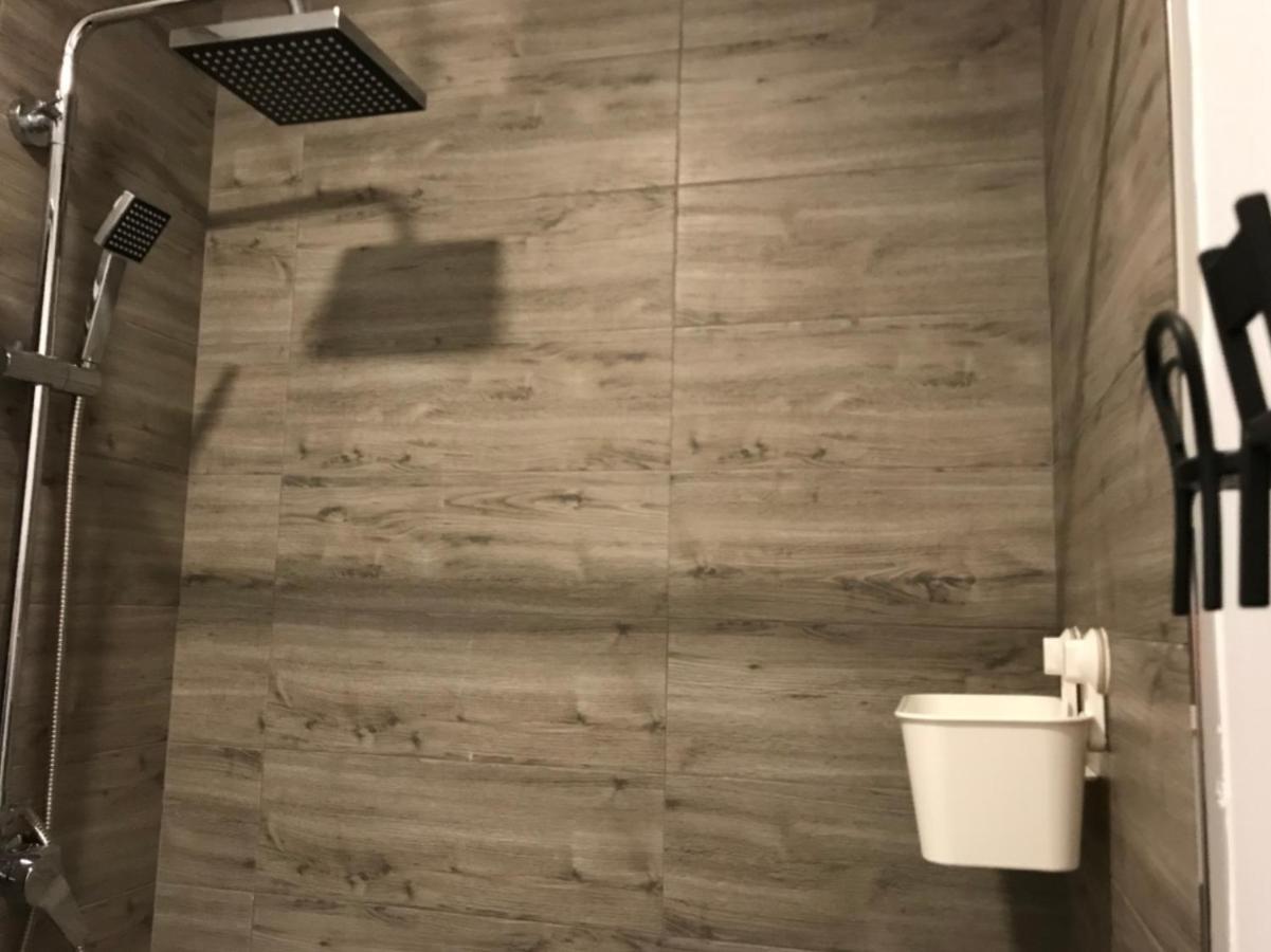 Pequeno Alojamiento Con Mini Piscina - No Climatizada Valence Extérieur photo